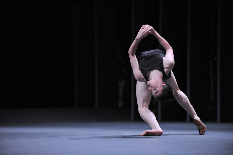 Kadr z filmu 'Mr. Gaga'; fot. Gadi Dagon