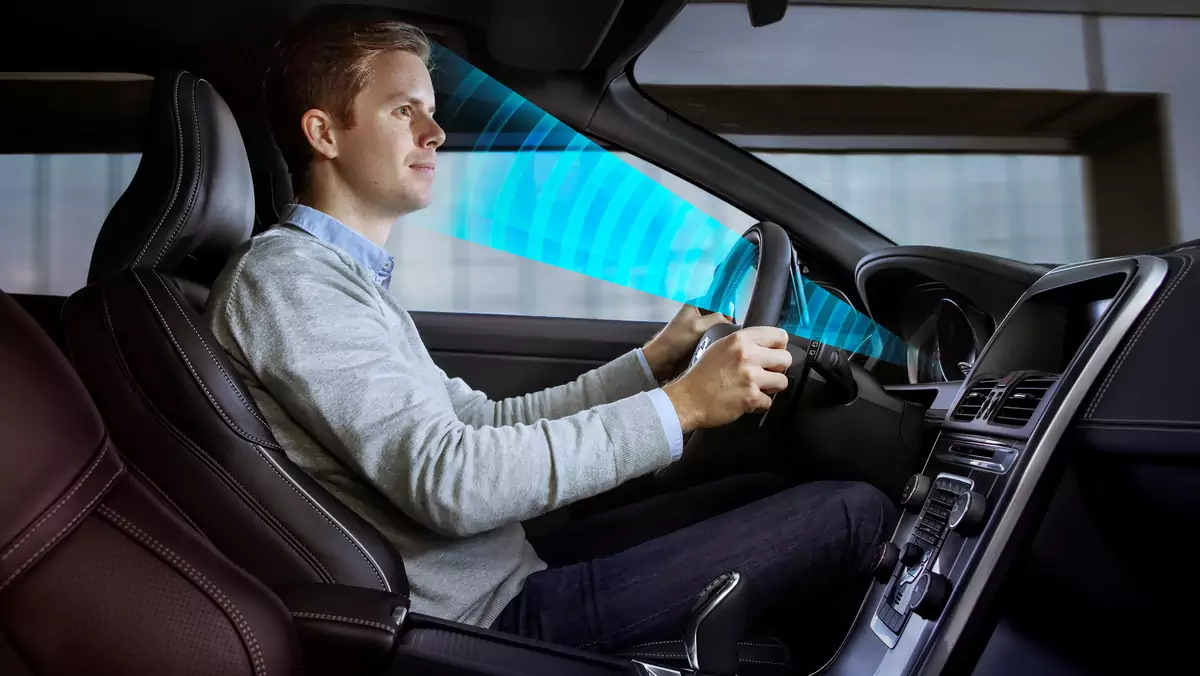 Volvo - układ obserwacji kierowcy