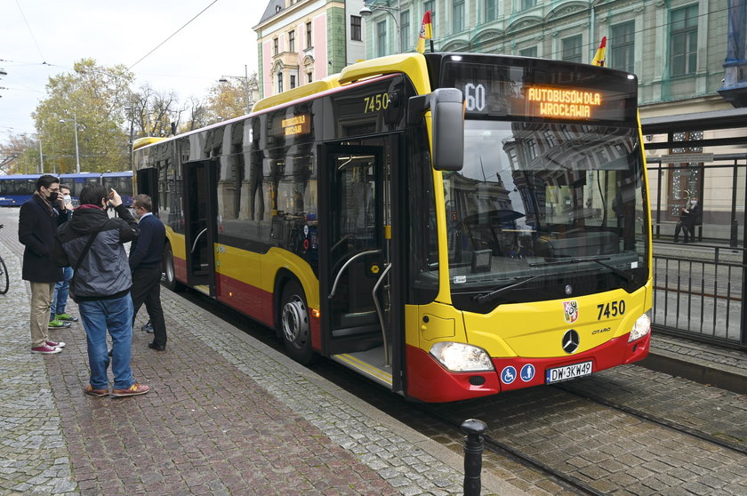 Nowe autobusy dla Wrocławia