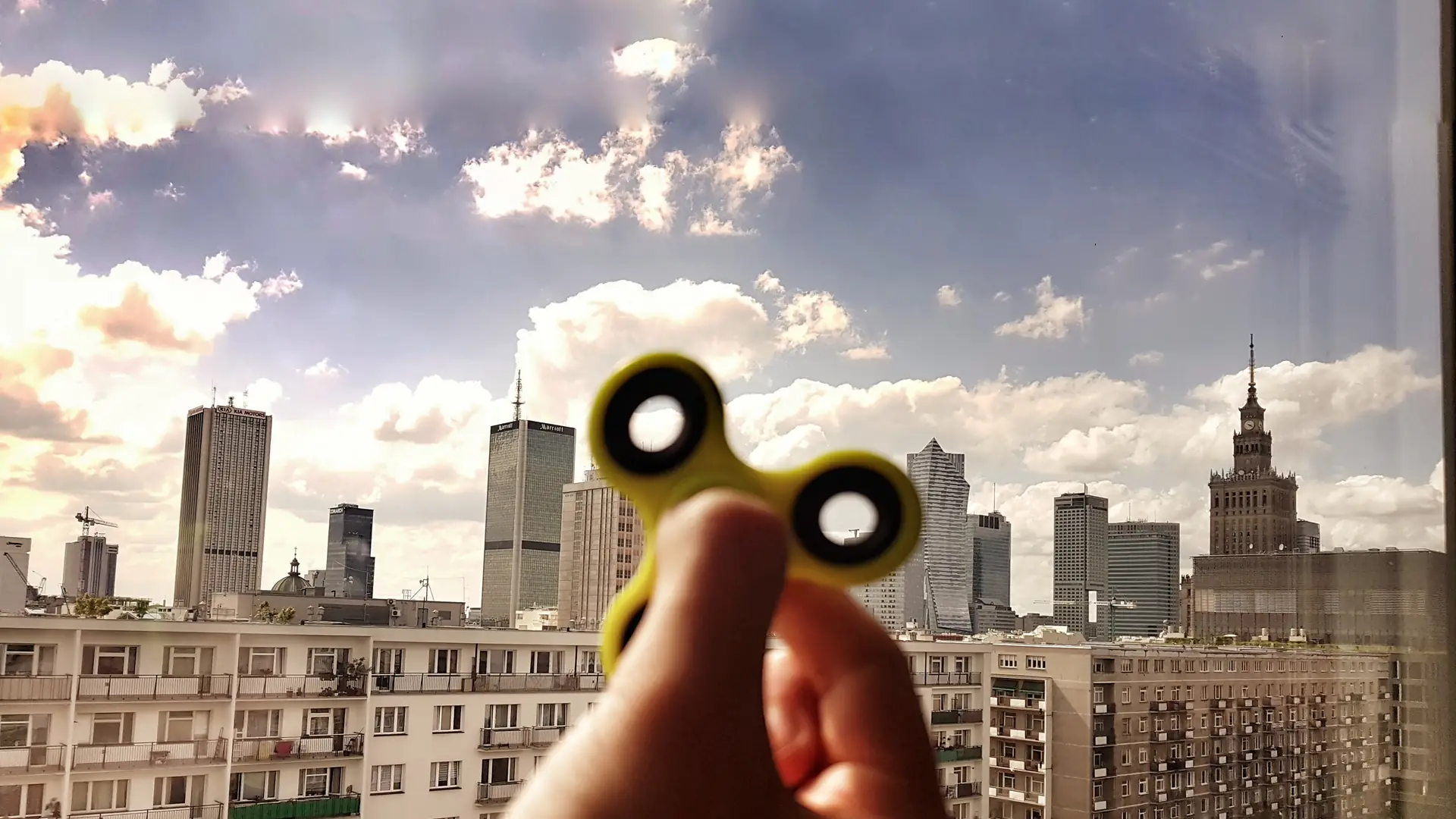 Fidget spinner wycofany ze sprzedaży? Zabawka okazała się naprawdę niebezpieczna