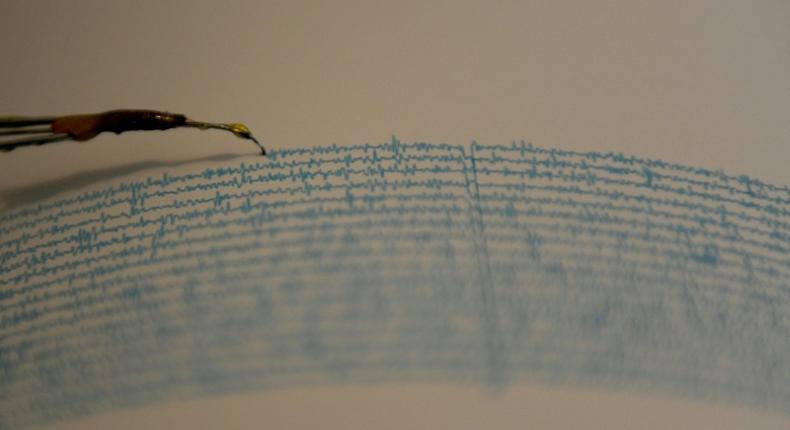 The earthquake, which hit at 0132 GMT (Sunday), was felt in Valparaiso, O'Higgins and the region of the capital Santiago, as well as in Atacama and Coquimbo up north