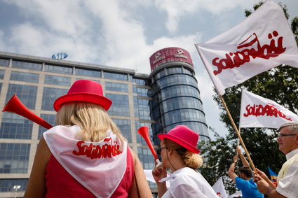 Związkowcy Tauronu nie chcą oddać prezesa. Akcje ostro w górę