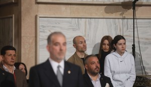 ponoćnu liturgija u Hramu