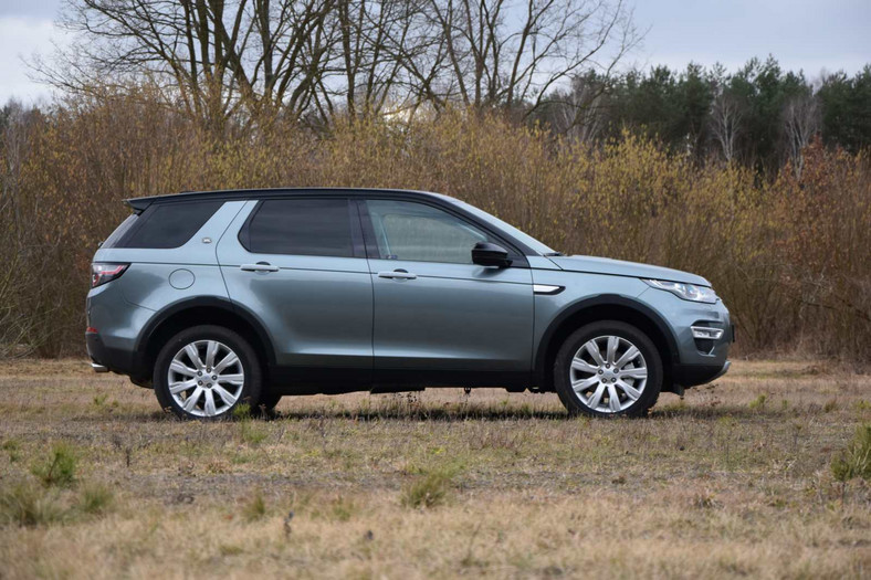 Land Rover Discovery Sport 2015