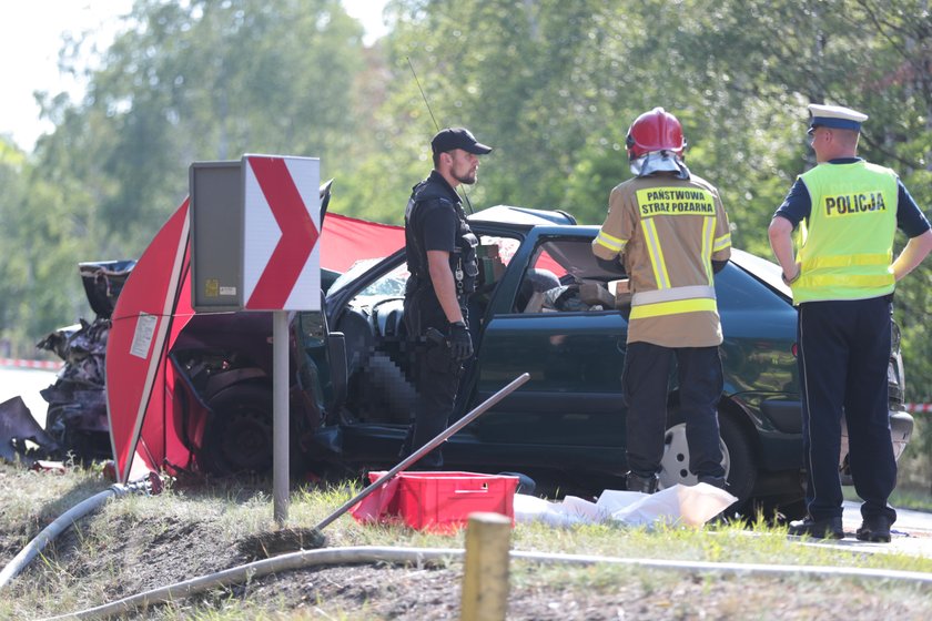 Tragiczny wypadek na „trasie śmierci” w Lubuskiem. Zginęły dwie osoby