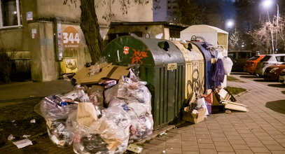 Polacy zostawiają po świętach tony śmieci. Ale ponad 80 proc. deklaruje, że je segreguje