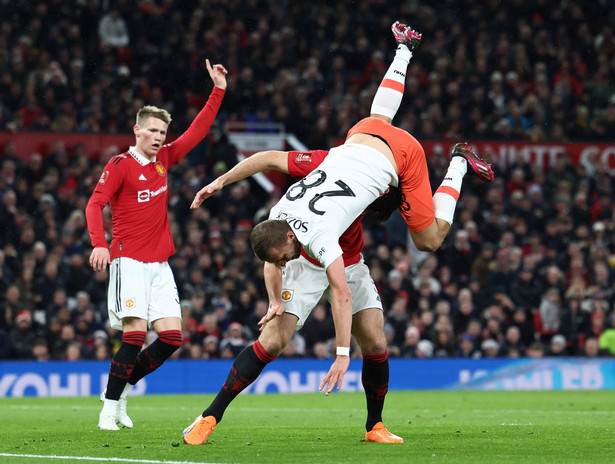 March 1, 2023, Manchester: Manchester, England, 1st March 2023. Harry Maguire of Manchester United and Tomas Soucek of West Ham United collide during the The FA Cup match at Old Trafford, Manchester. (Credit Image: Â© Darren Staples/CSM via ZUMA Press Wire) PUCHAR LIGI ANGIELSKIEJ PILKA NOZNA SEZON 2022/2023 FOT. ZUMA/NEWSPIX.PL POLAND ONLY! --- Newspix.pl *** Local Caption *** www.newspix.pl mail us: zamowienia@newspix.pl --- Polish Picture Agency by Ringier Axel Springer Poland