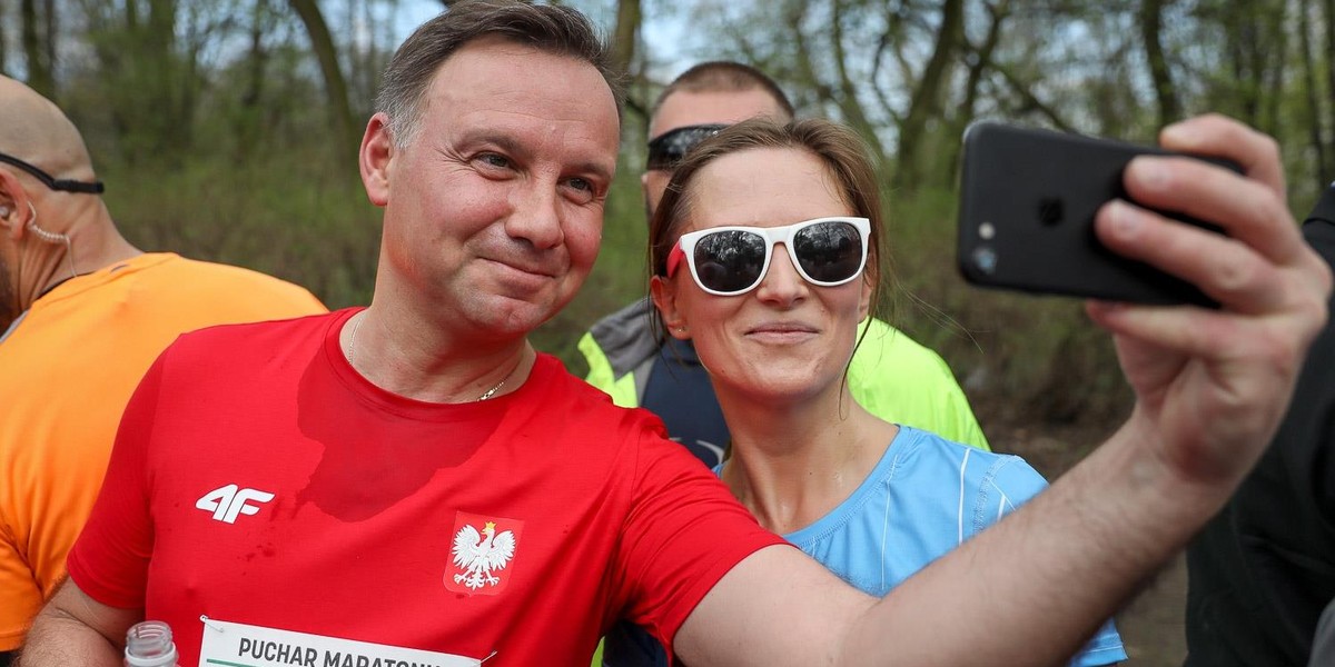 Prezydent Andrzej Duda pobiegł w hołdzie "Janosikowi"