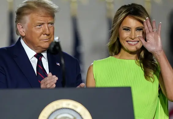 Melania Trump wystąpiła w zielonej sukience, internauci nie mieli litości. Tym razem przesadzili?