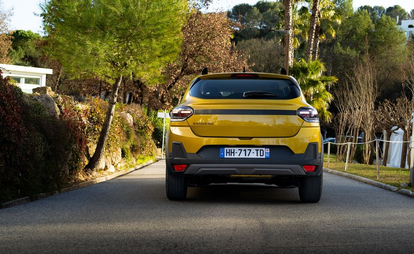 Nowa Dacia Sandero Stepway 1.2 LPG