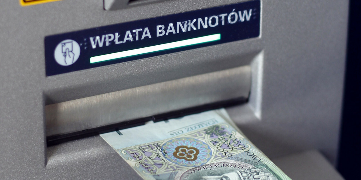 Urzędnicy skarbówki od lipca będą mogli występować do banków po dane o kontach Polaków, którzy nie są podejrzanymi