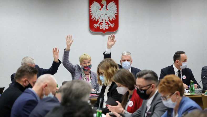 Sejmowa komisja przyjęła lex Czarnek