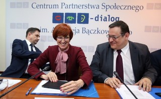 Rafalska: Przyjęliśmy program 500 plus, pora uporządkować rynek pracy