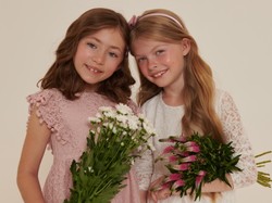 Różne interpretacje kwiatów: Ubrania dla małych romantyczek