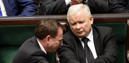 Prezes PiS okpił opozycję w sprawie Kuchcińskiego. Jak to zrobił?