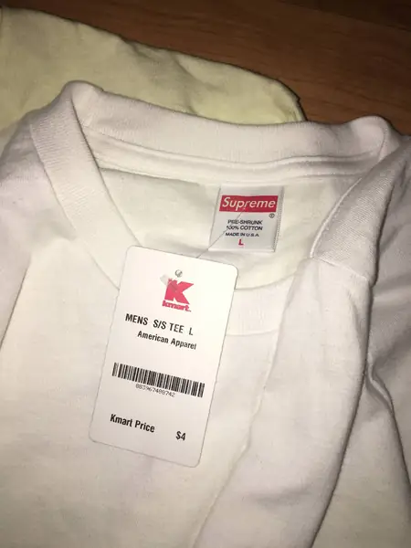 Supreme w Kmart