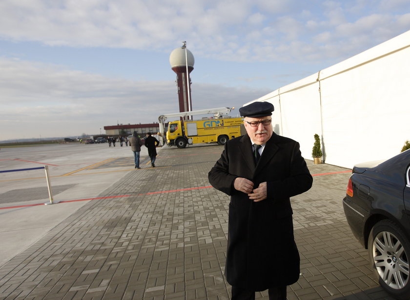 Wpadki polskich polityków na lotniskach