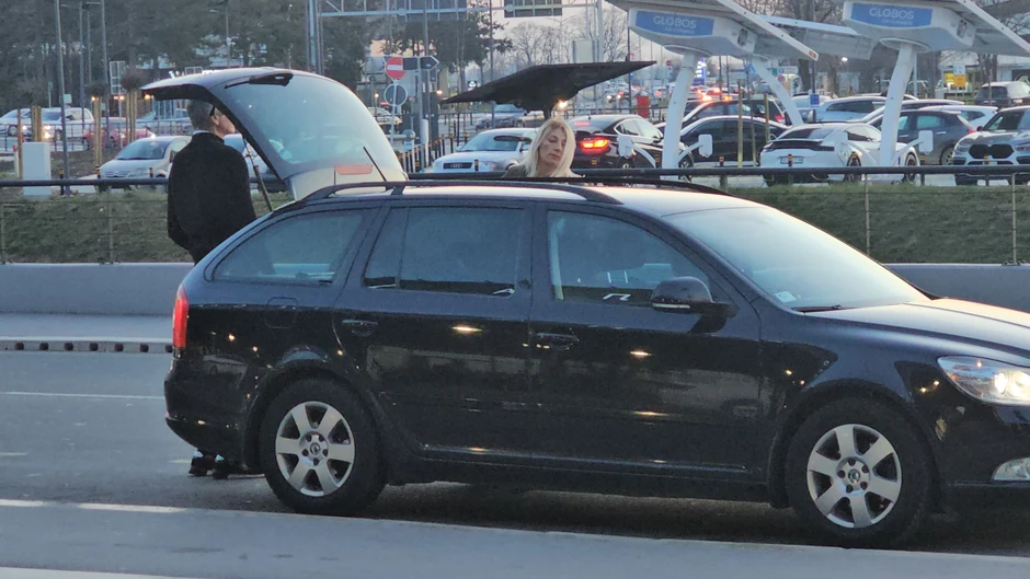 Ana Stanić prvi put sa novim dečkom