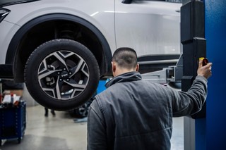 Badanie techniczne samochodu 2025/26. Lista usterek przez, które stracisz dowód rejestracyjny