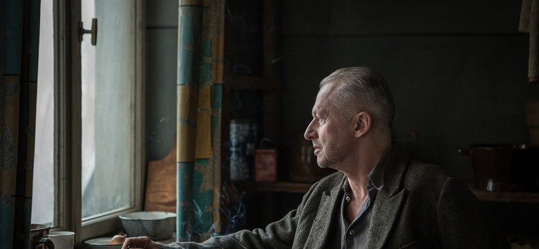 Żarzący się popiół. "Powidoki" bez taryfy ulgowej [RECENZJA]