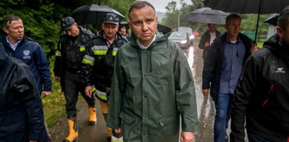 Andrzej Duda odwiedził w Małopolsce tereny dotknięte skutkami ulewy