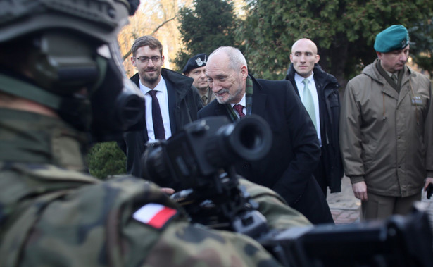 Macierewicz: Obrona terytorialna musi być tak wyszkolona, by stawiła czoła specnazowi