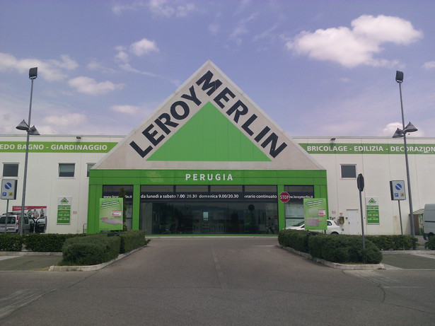 Sklep Leroy Merlin we włoskim mieście Bastia Umbra; licencja: CC BY-SA 4.0