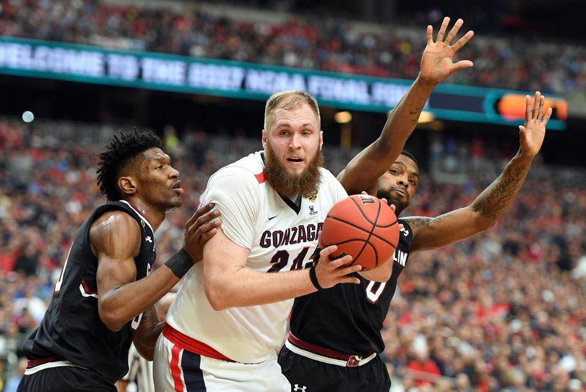 Następca Gortata o krok od NBA. Przyjechał na testy