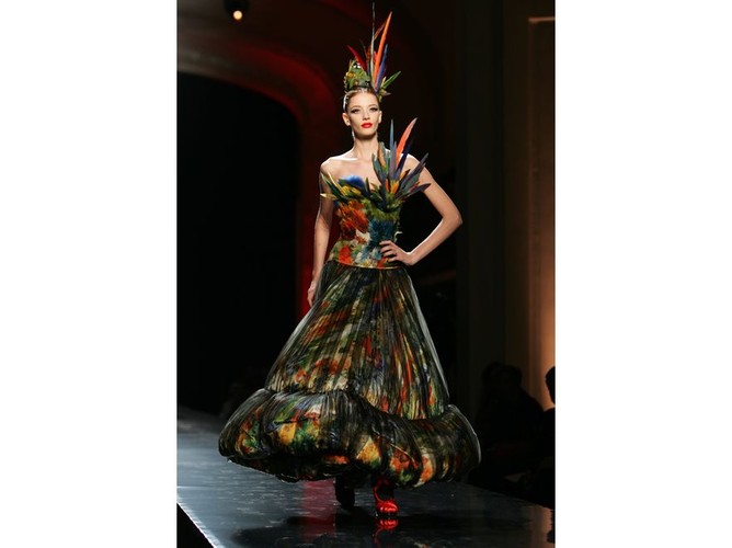 Jean Paul Gautier w kolekcji haute couture na sezon jesień-zima 2011/1012