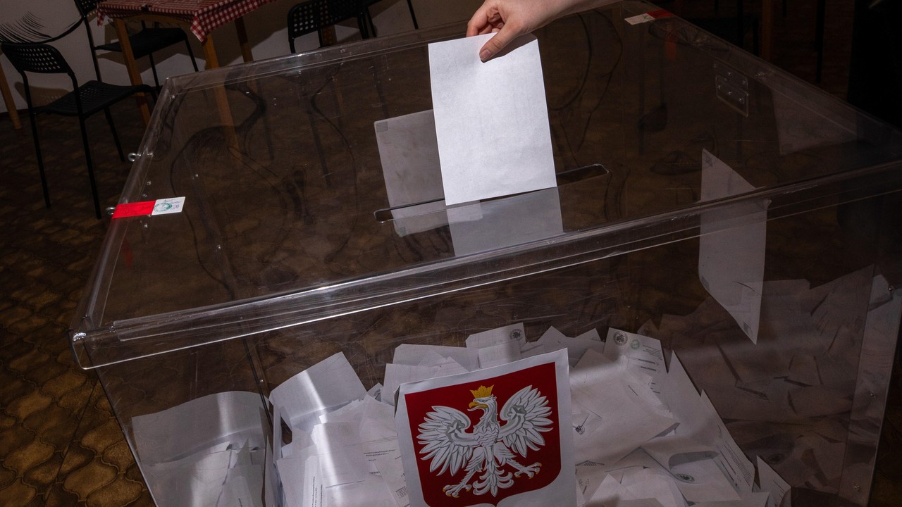 Nieprawidłowości w komisjach wyborczych. Są śledztwa w kolejnych miastach