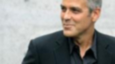 George Clooney i Clive Owen w największym przekręcie XX wieku