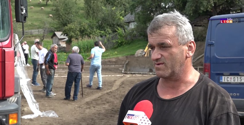 Deca su presrećna, svakoga dana me pitaju da li je moguće da će kuća biti izgrađena: Momčilo Jovanović