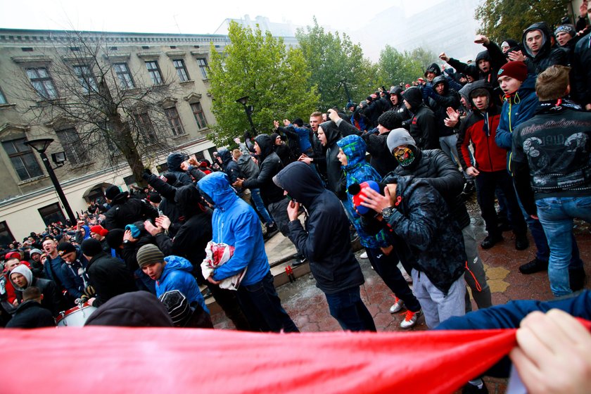 Miesięcznice kosztują tyle, co zadyma kiboli