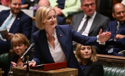 Liz Truss odbuduje imperium albo przejdzie do historii jako grabarz