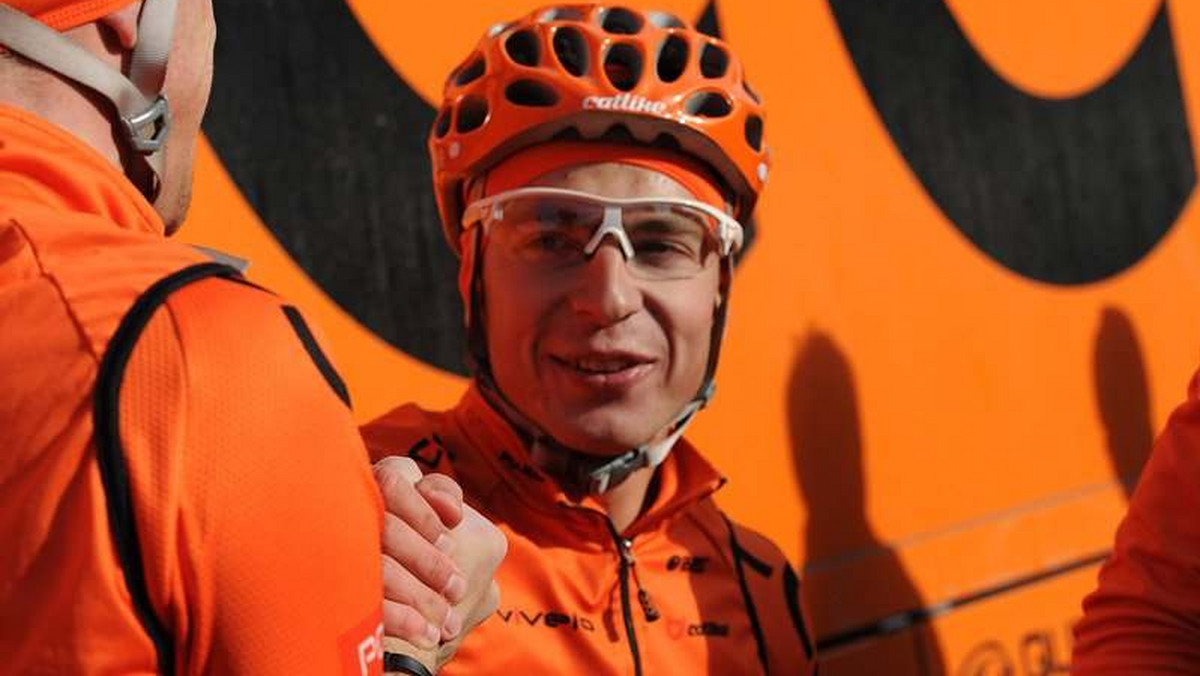 Grzegorz Stępniak (CCC Polsat Polkowice) wygrał w piątek w Warcie pierwszy etap kolarskiego wyścigu Szlakiem Bursztynowym Hellena Tour 2013, drugiej w tym sezonie imprezy zaliczanej do cyklu BGŻ Proligi.