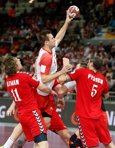 MŚ piłkarzy ręcznych: Piorunująca końcówka Polaków! Rosjanie zalali się łzami