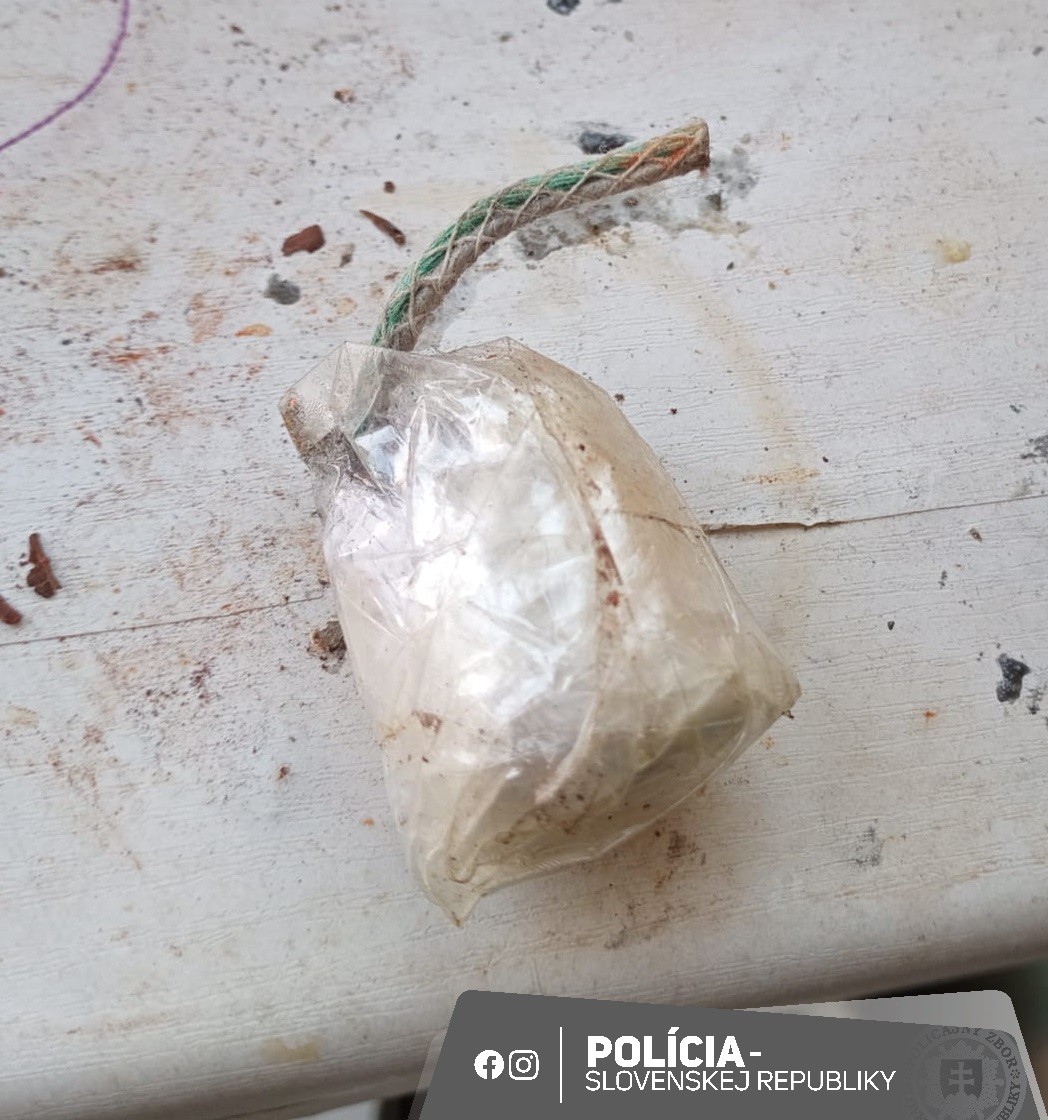 Polícia obvinila po akcii Pyrotechnik sedem ľudí z nedovoleného ozbrojovania.