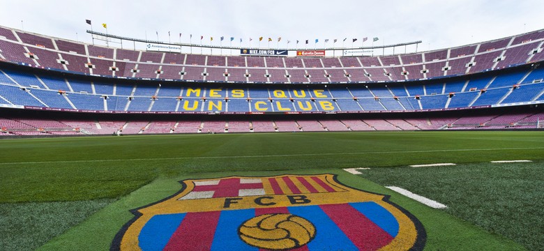 UEFA nałożyła grzywnę na Barcelonę. To kara za wywieszanie na Camp Nou flag w barwach Katalonii