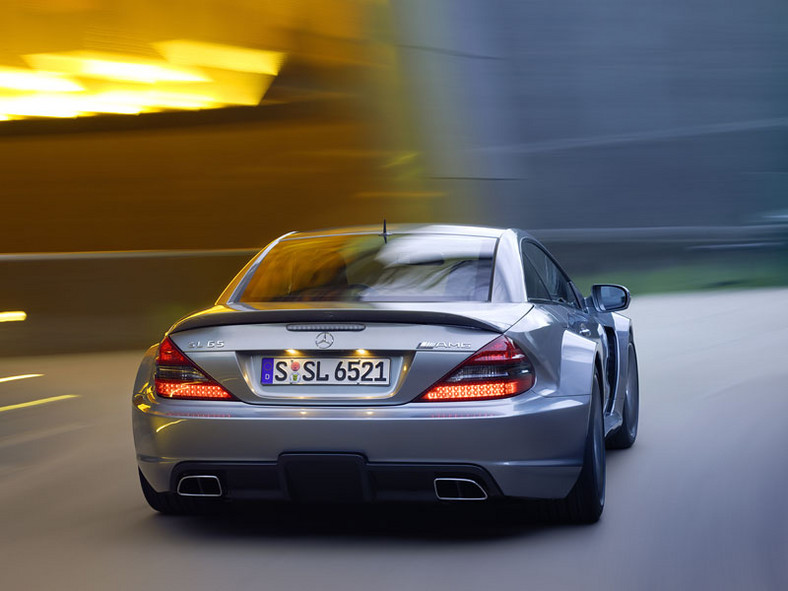 Mercedes: SL 65 AMG Black Series – luksusowe coupé (wideo)