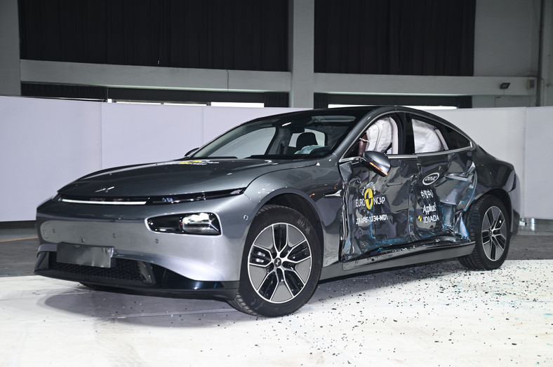 Crash-test: Xpeng P7