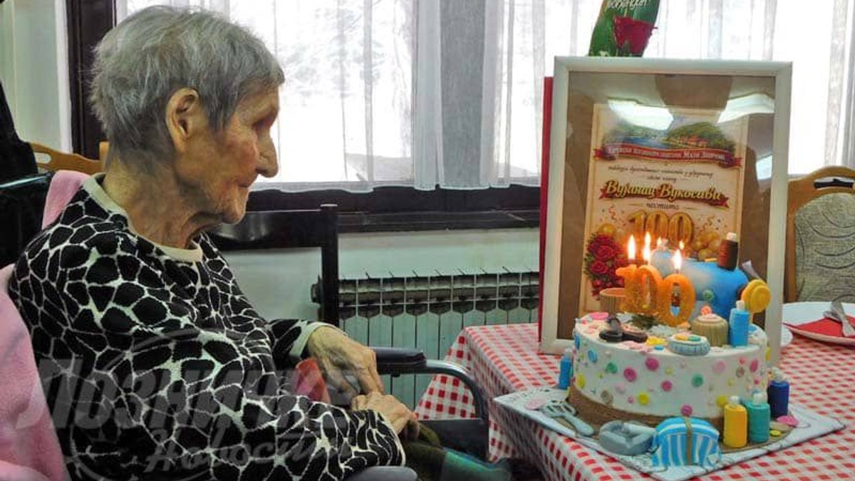 Baka Vuka je jedna od najstarijih žena u Srbiji: Napunila je 100 godina