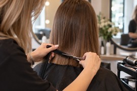 Visoki rep se vraća u modu: Popularna frizura iz 2016. ponovo je veliki trend