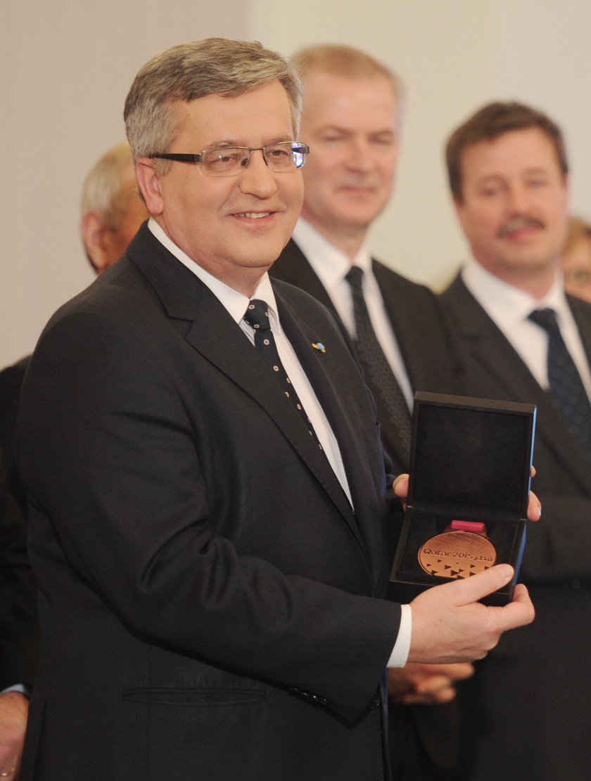 Bronisław Komorowski chce obniżenia wieku emerytalnego?