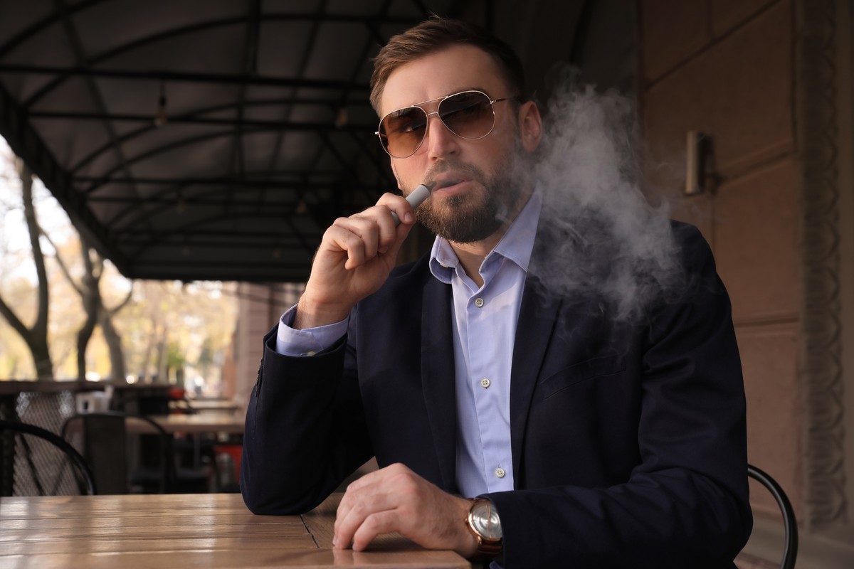 Rząd bierze się za e-papierosy. Będzie też akcyza na podgrzewacze i saszetki
