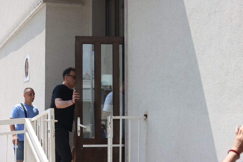 Mane Ćuruvija u poseti Mini Kostić