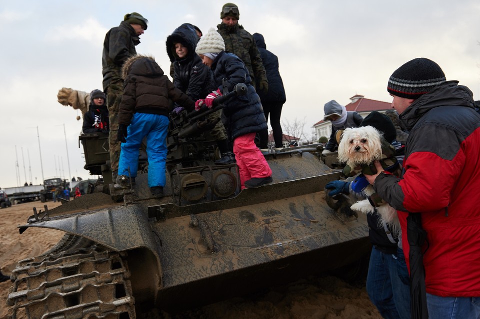 SOPOT 23. FINAŁ WOŚP (Przejażdżki pojazdem militarnym)