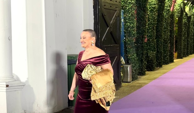 Milica Dugalić stigla na žurku Elite 9