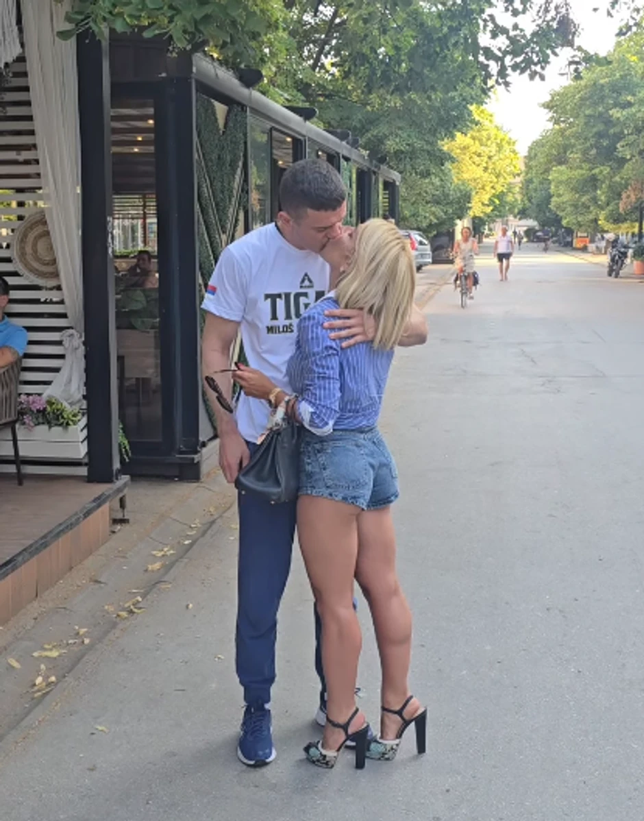 Jovana Jeremić i Tigar