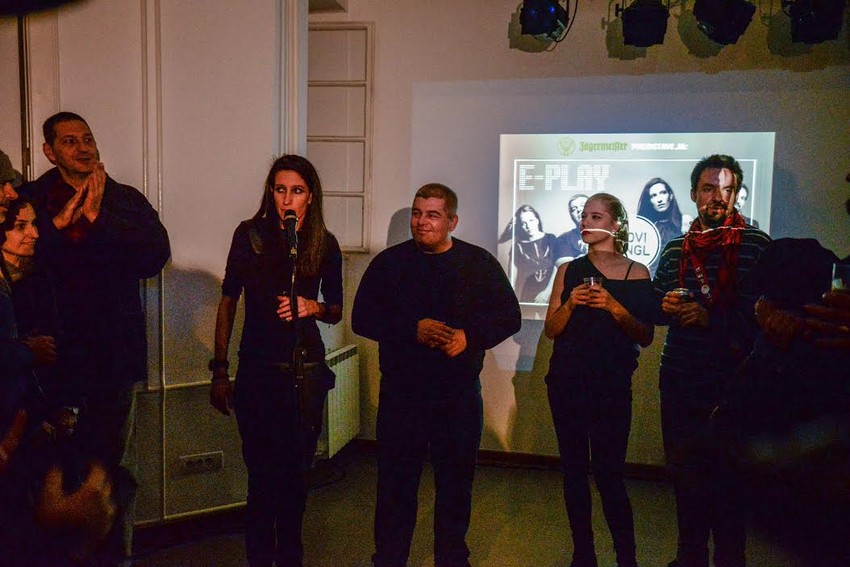 Članovi benda na promociji spota