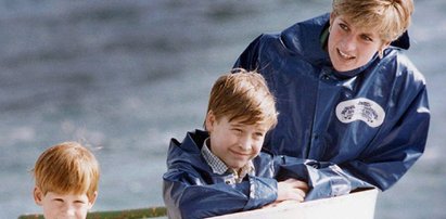 Harry i William po śmierci księżnej Diany dostali dziwaczne pamiątki. Ciotka wręczyła im małe pudełka, a w nich...